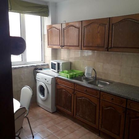Apartamento 300 Metros Do Santuario De Fatima T4 المظهر الخارجي الصورة