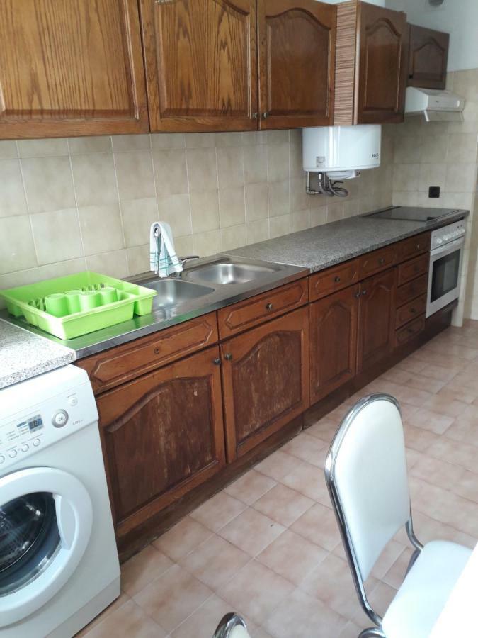 Apartamento 300 Metros Do Santuario De Fatima T4 المظهر الخارجي الصورة